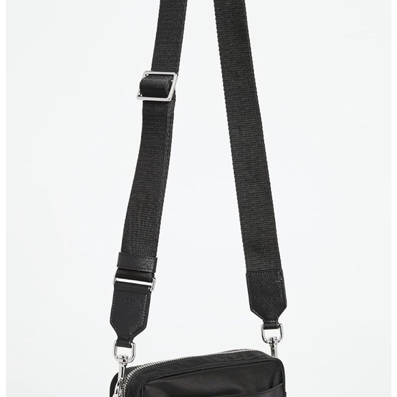 NEW Tory Burch Mini Crossbody. Authentic. - Picture 4 of 5